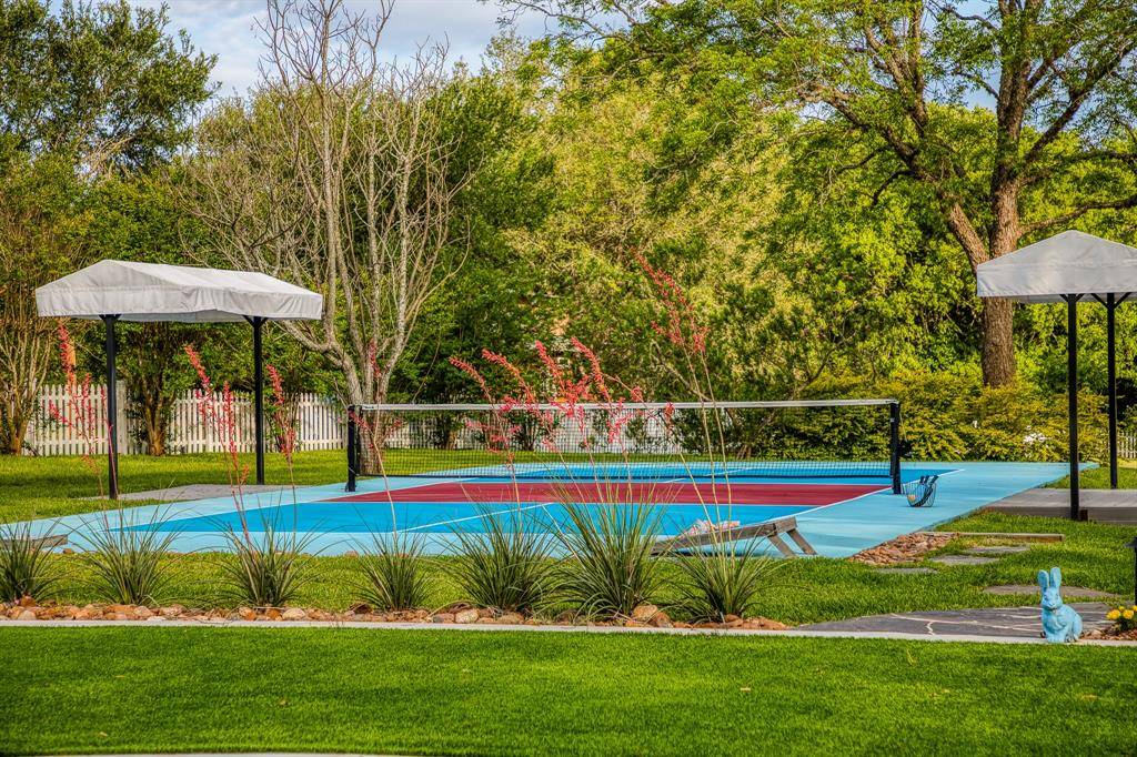 Round Top, TX 78954,404 N Live Oak ST