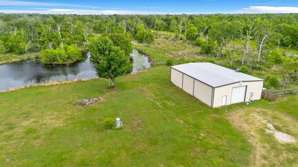 Sweeny, TX 77480,14067 County Road 809
