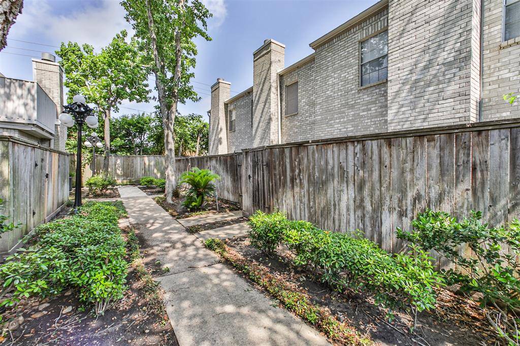 Houston, TX 77063,3780 Tanglewilde ST #608