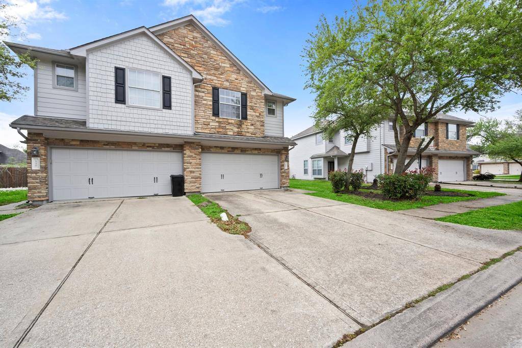 League City, TX 77539,251 Drake Run