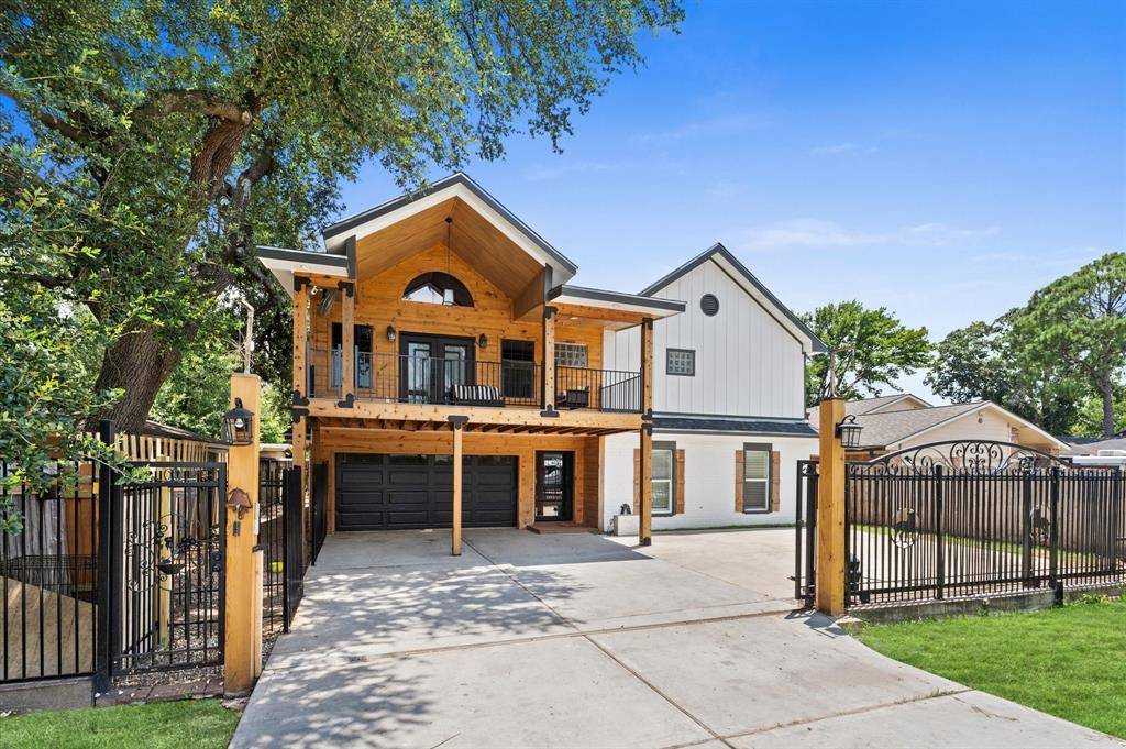 Houston, TX 77041,11021 Hayslip LN