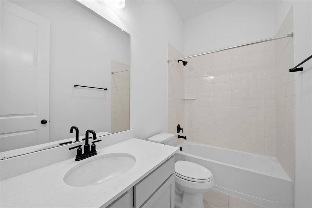Crosby, TX 77532,15810 Juniper Elm CT