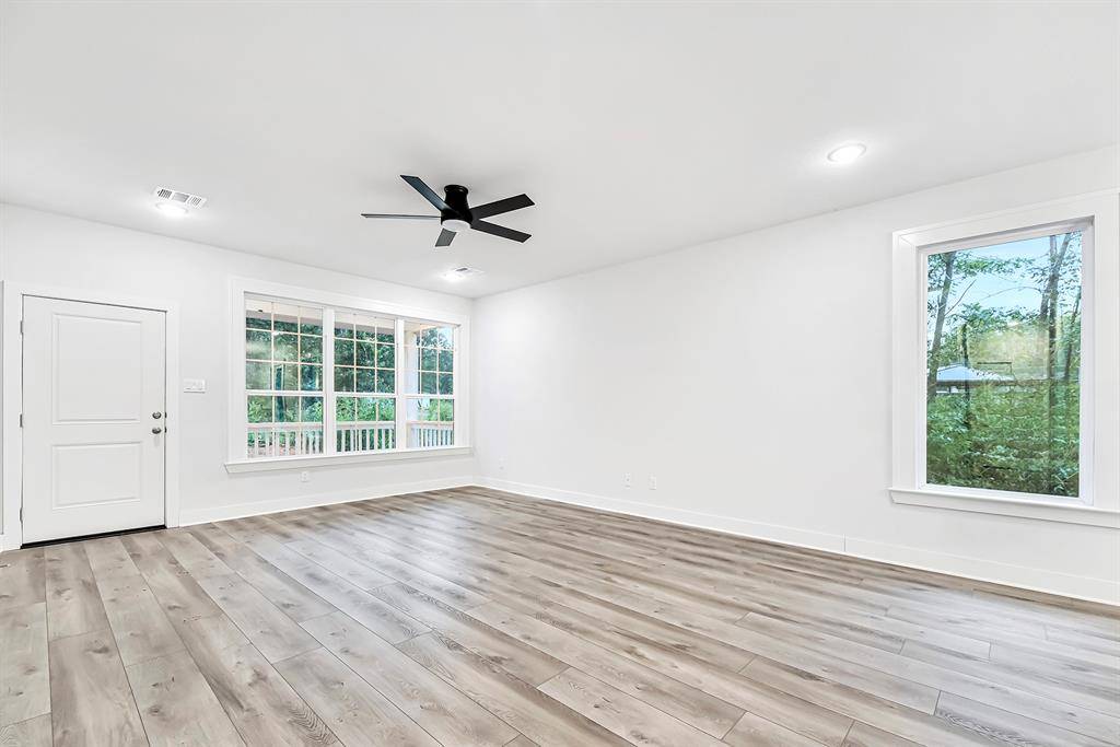 Livingston, TX 77351,111 Sharon Lane