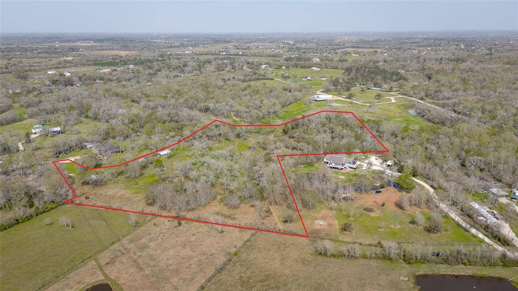 Alvin, TX 77511,7211 County Road 194