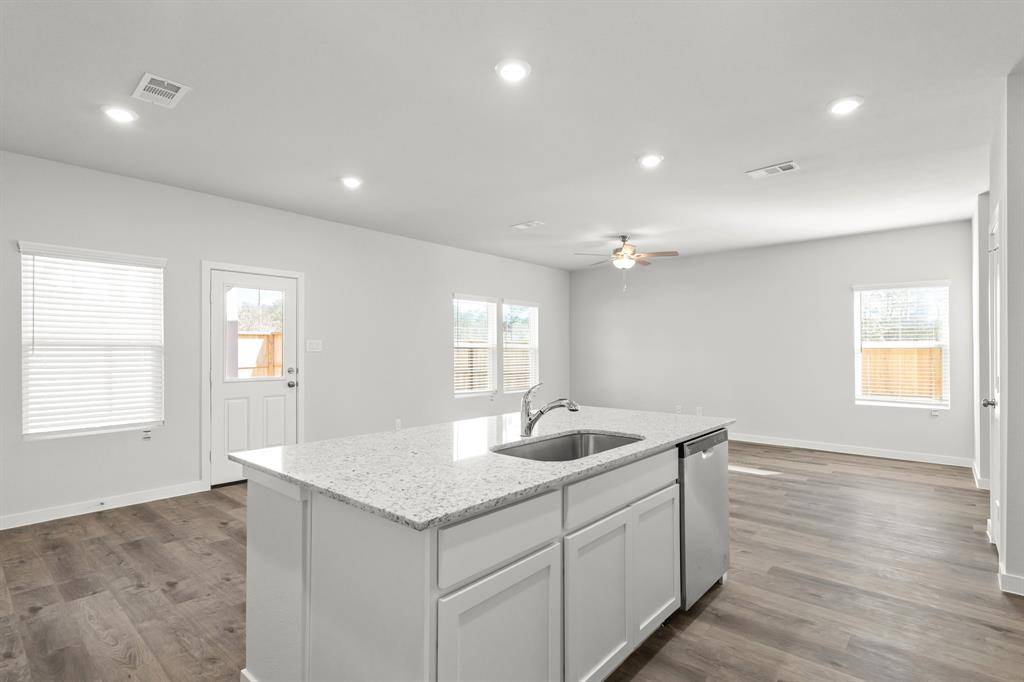 Porter, TX 77365,19955 Park Mesa LN