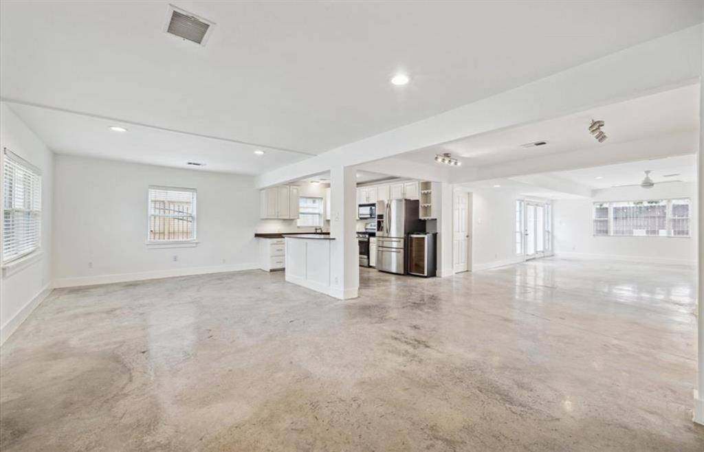 Houston, TX 77005,3818 Childress ST