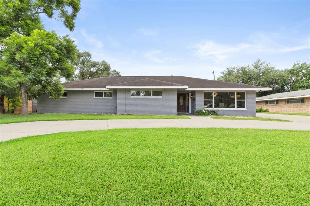 Houston, TX 77025,3619 N Braeswood BLVD