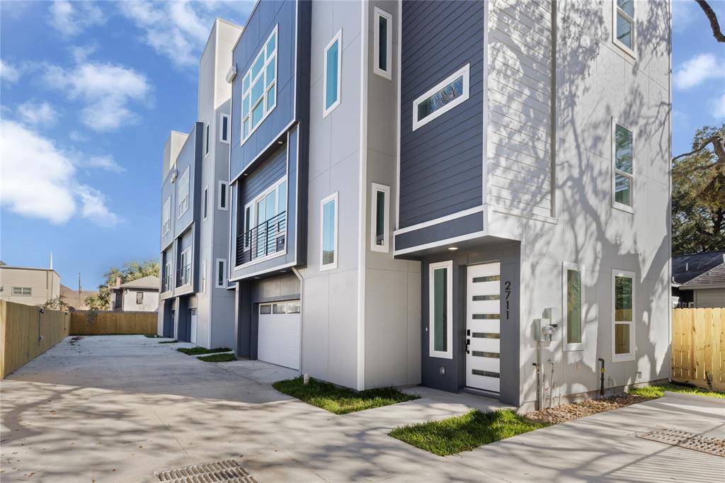 Houston, TX 77004,2707 Dennis ST