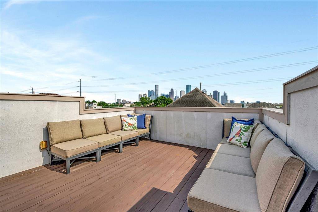 Houston, TX 77007,2010 Sabine ST
