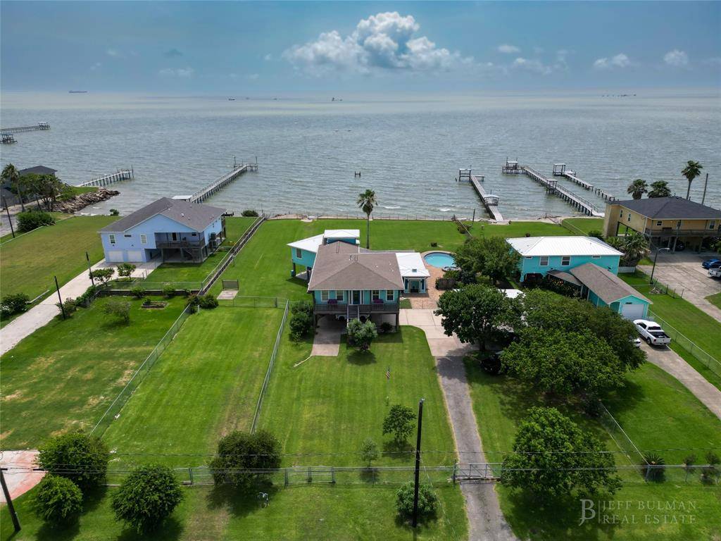 San Leon, TX 77539,815 5th ST