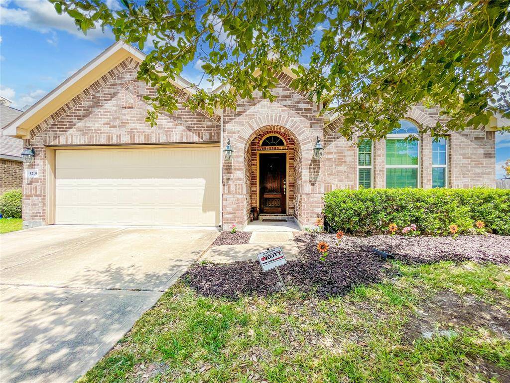 Rosharon, TX 77583,5219 Green Heath LN