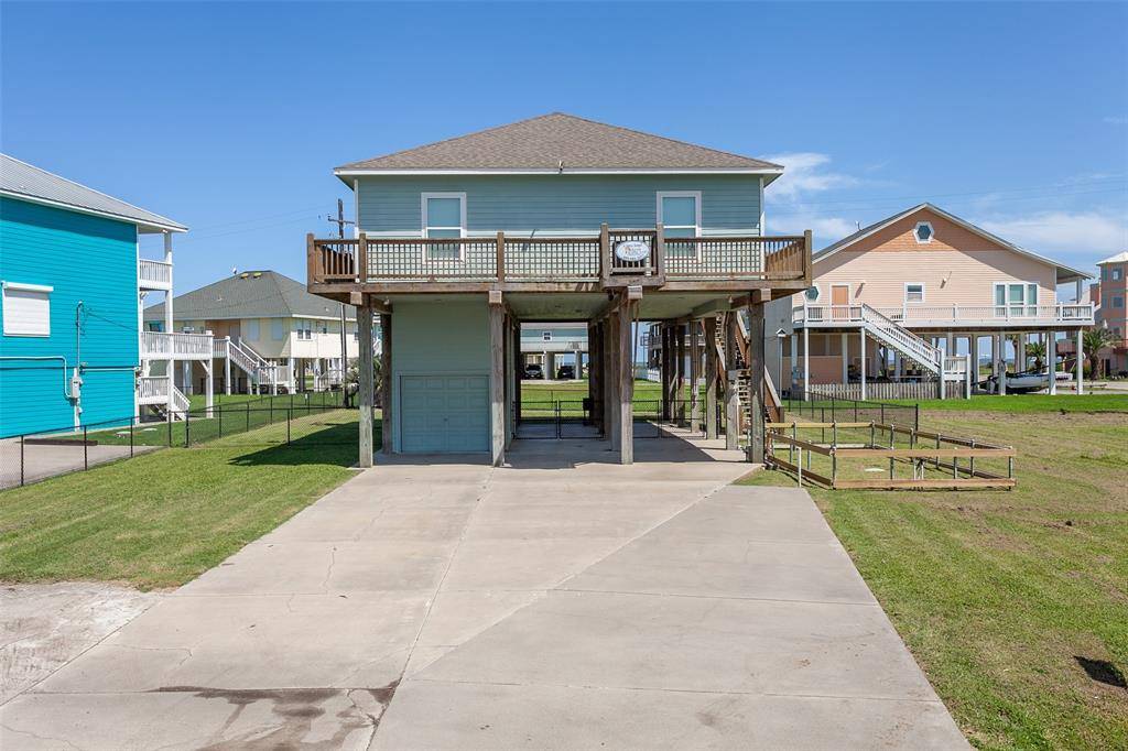 Crystal Beach, TX 77650,3208 Castle DR