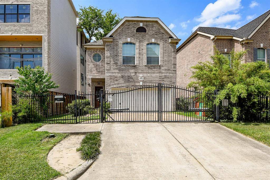 Houston, TX 77055,7608 Janak DR
