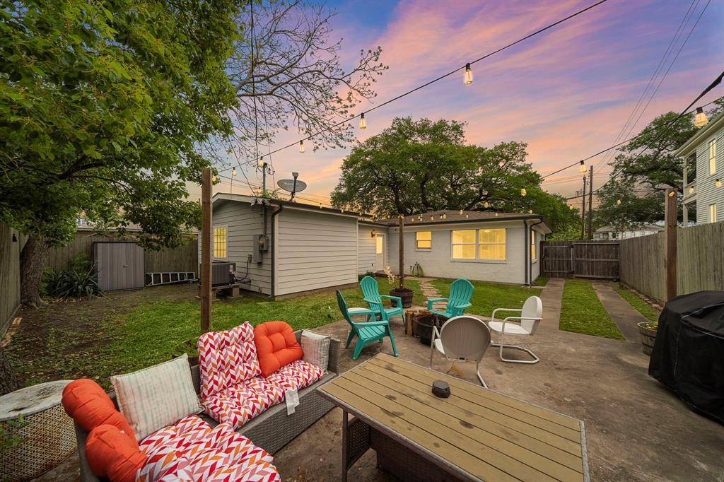 Galveston, TX 77550,1211 35th ST