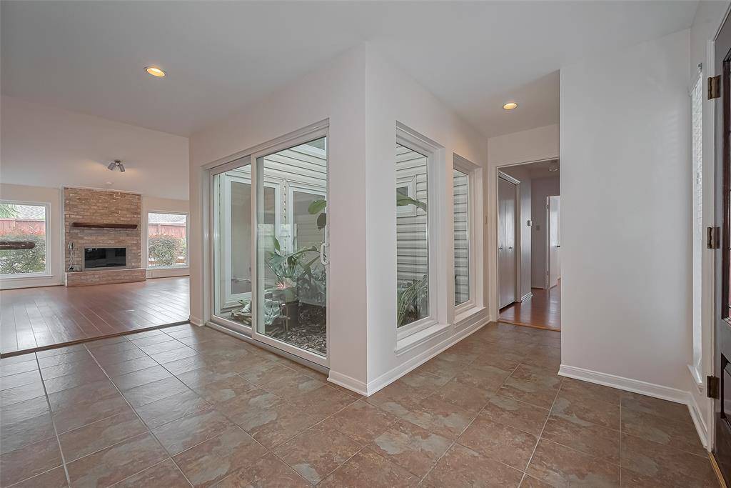 Houston, TX 77077,11310 Ella Lee LN