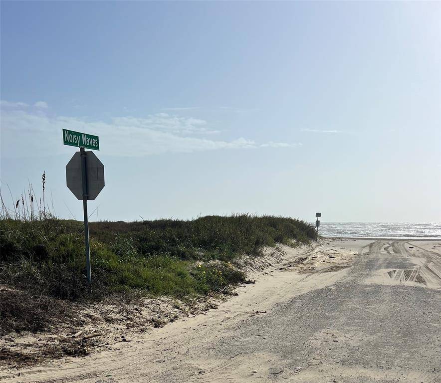 Crystal Beach, TX 77650,986 Gregory Lane