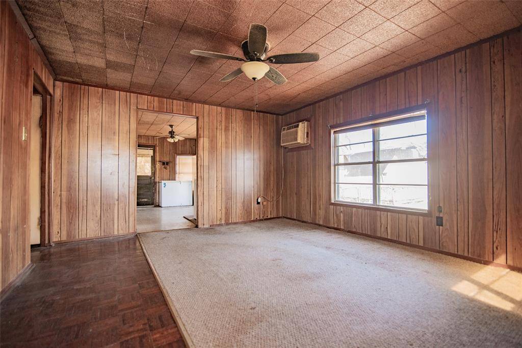 Clute, TX 77531,332 Avery ST