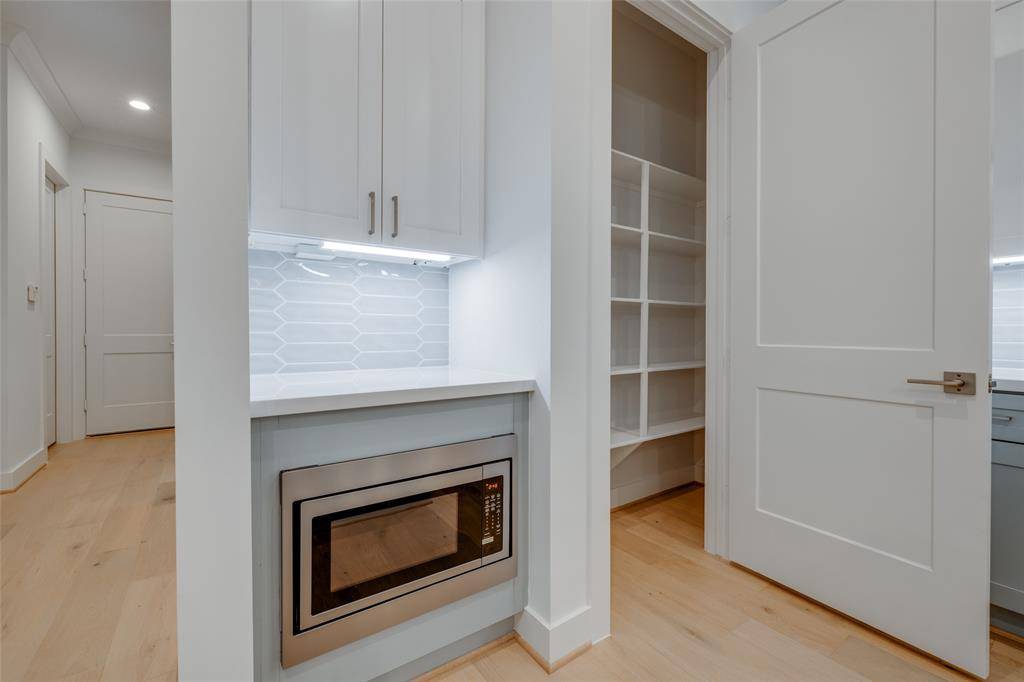 Houston, TX 77019,1613 PARK ST