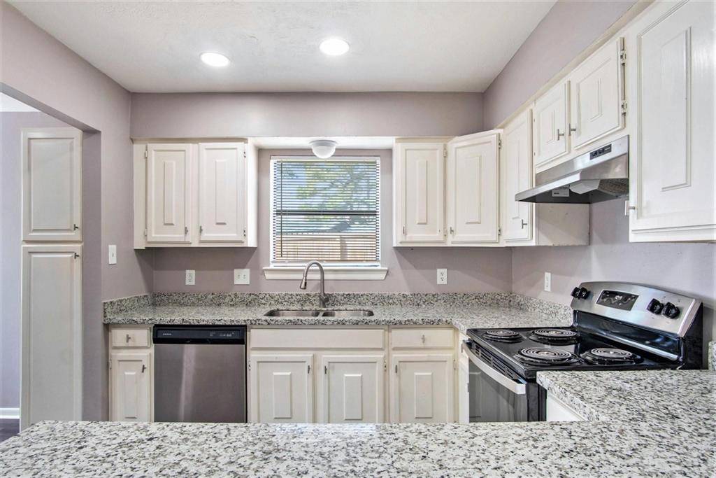Willis, TX 77318,11617 Vistawood ST