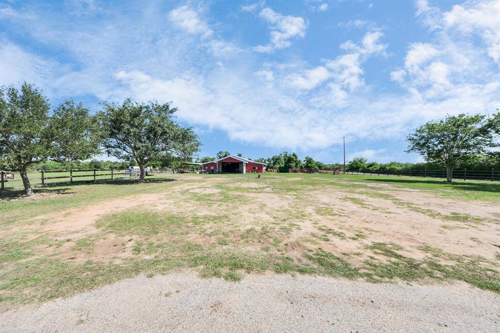 Hempstead, TX 77445,17725 Cochran RD