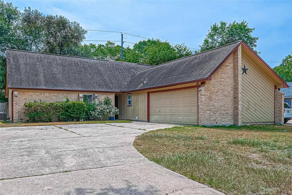 Houston, TX 77084,5102 Pine Cliff DR