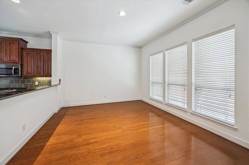 Houston, TX 77008,2630 Bevis ST