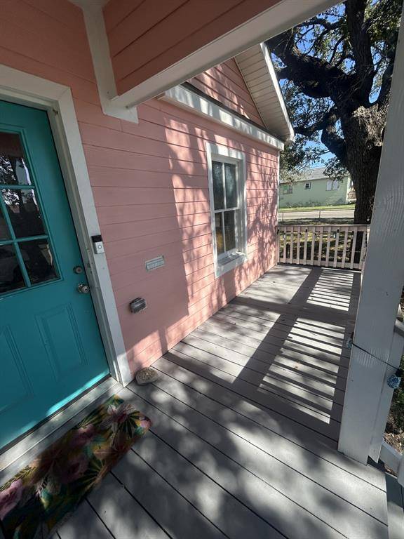 Galveston, TX 77551,5306 Avenue P 1/2