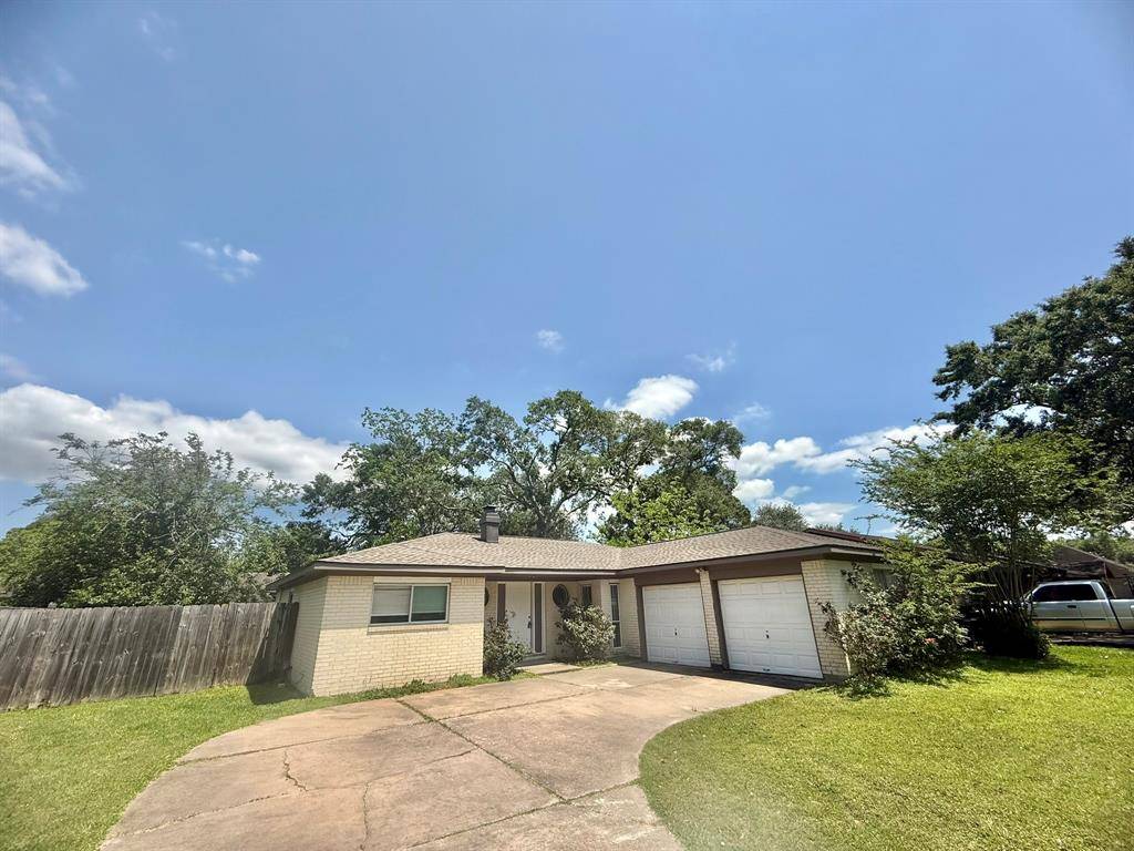 League City, TX 77573,306 Coburn ST