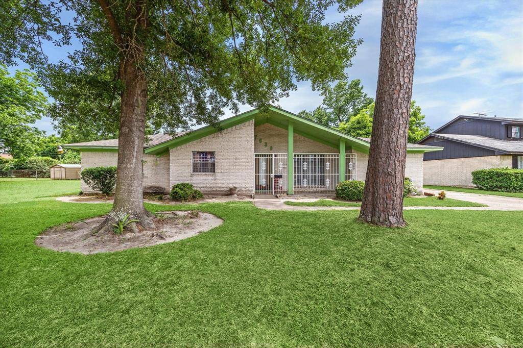Houston, TX 77016,7630 Tully ST