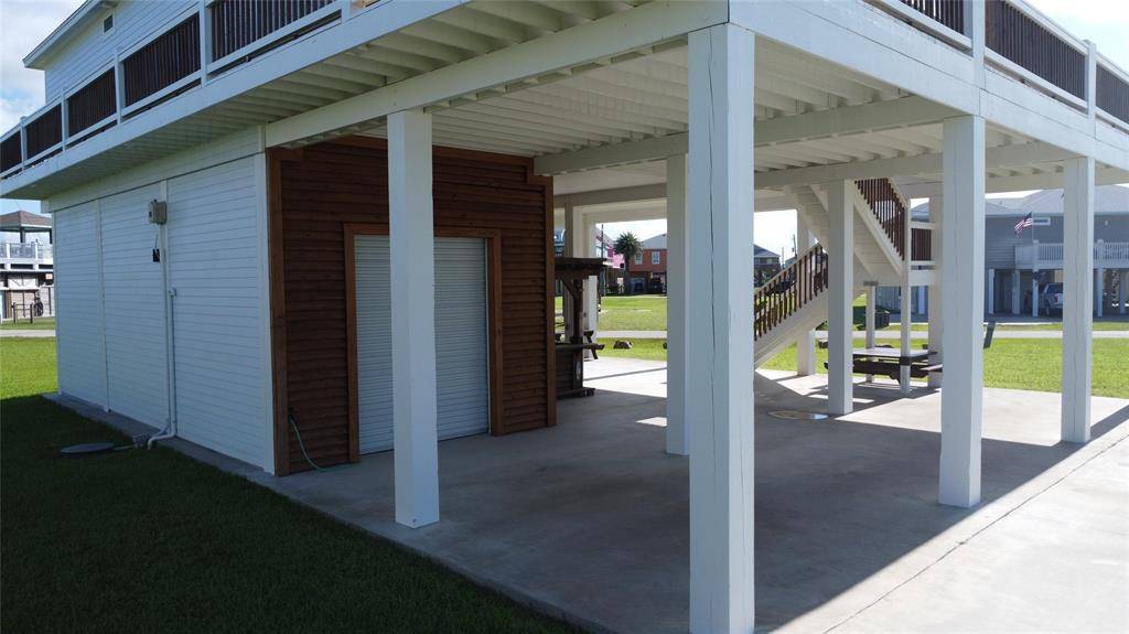 Crystal Beach, TX 77650,2429 Sand Bar LN