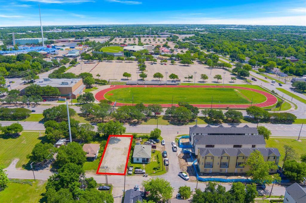Dallas, TX 75210,1724 Jb Jackson Jr BLVD
