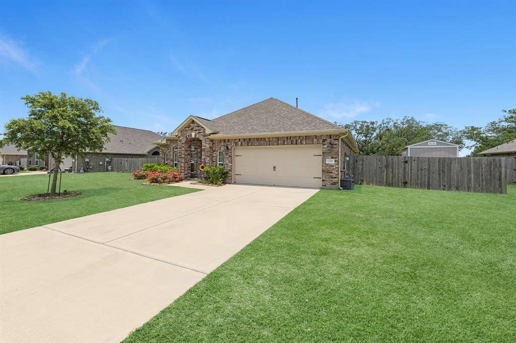 Angleton, TX 77515,1290 Laurel LOOP