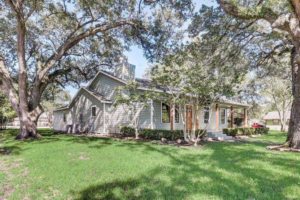 Dayton, TX 77535,707 N Main ST