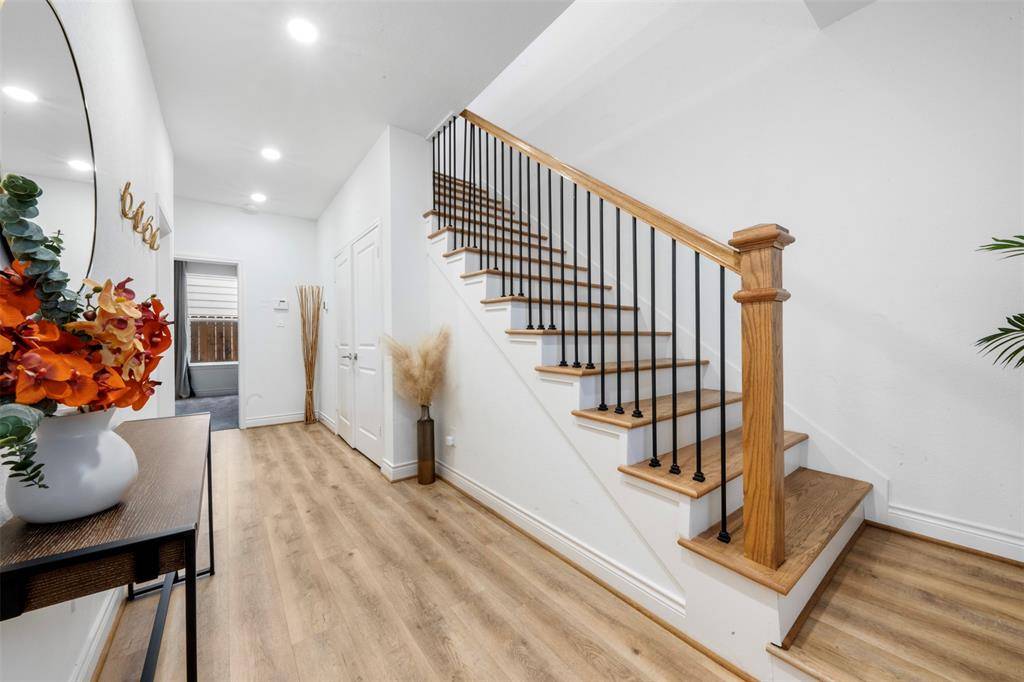Houston, TX 77011,5214 Sherman ST
