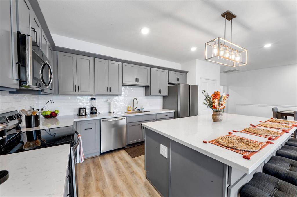 Houston, TX 77011,5214 Sherman ST