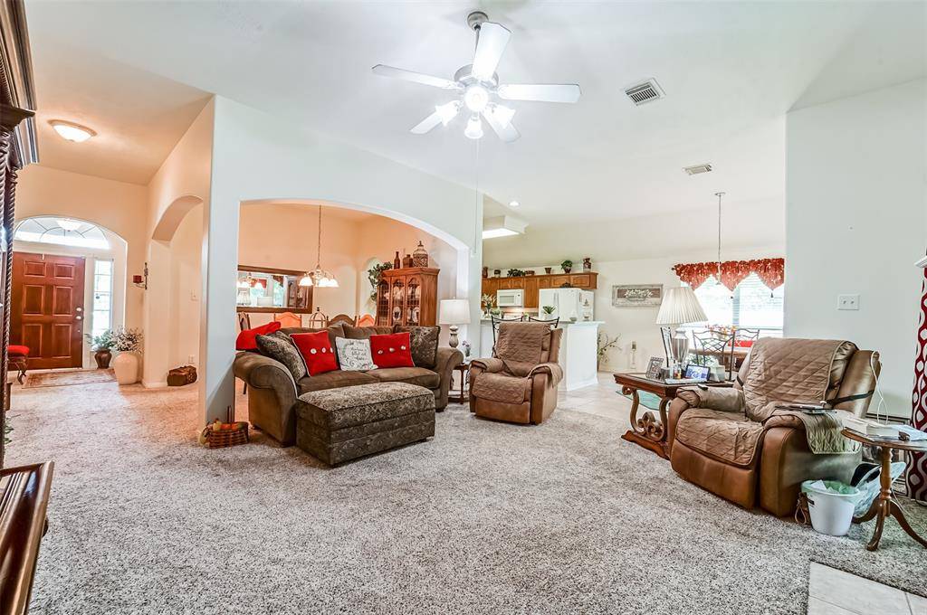 Crosby, TX 77532,302 Mediterranean CT