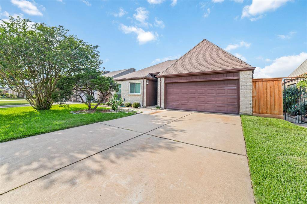 Meadows Place, TX 77477,11738 Brook Meadows LN