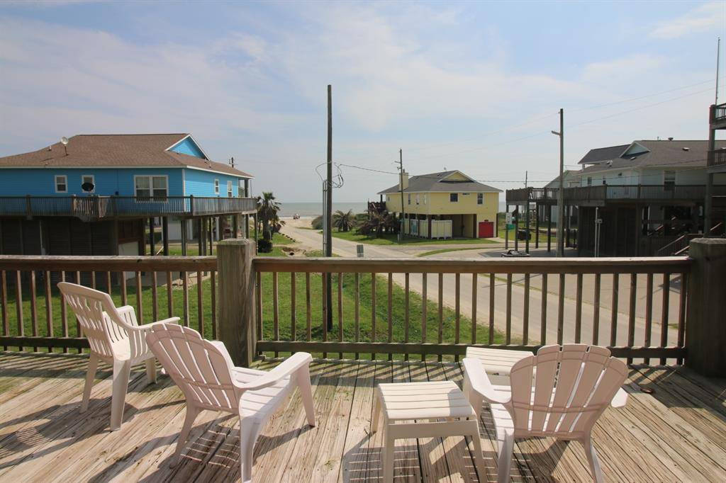 Crystal Beach, TX 77650,912 S CV