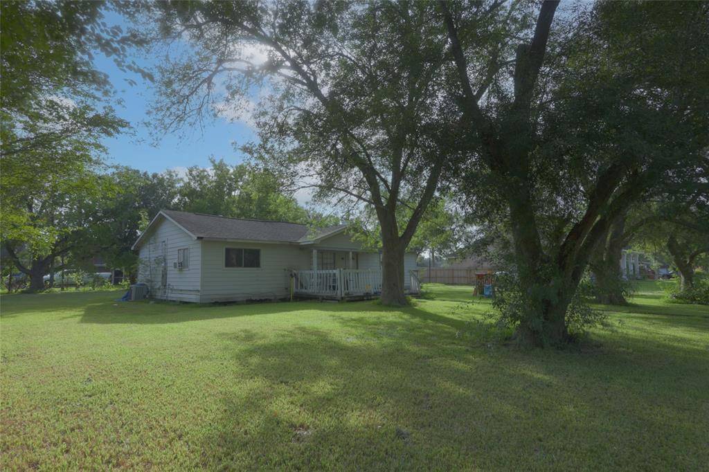 Alvin, TX 77511,2725 Redbud LN