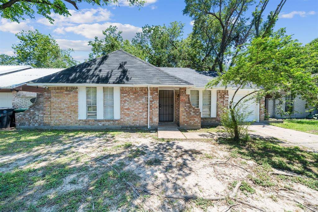 Houston, TX 77091,4511 Oak Shadows DR