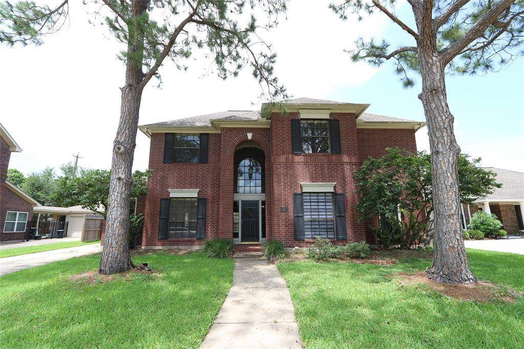Houston, TX 77059,13607 Robin Hill CT