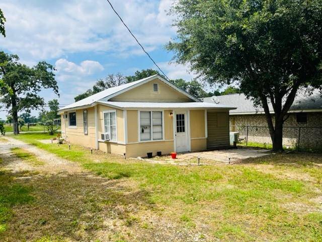 Somerville, TX 77879,849 8th ST