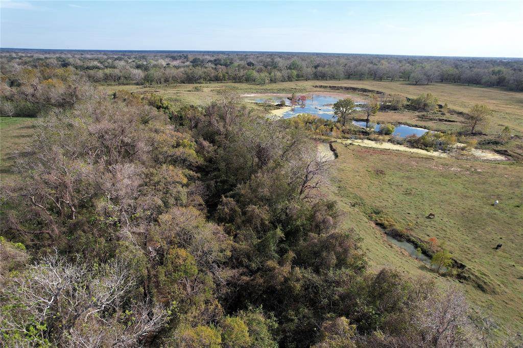 Van Vleck, TX 77482,0 Hwy 35 E