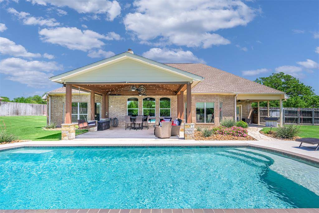 Brenham, TX 77833,3335 Rolling Valley LN