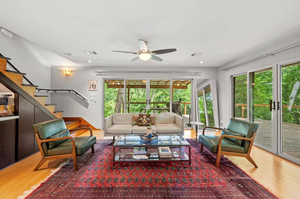 Houston, TX 77061,7539 Santa Fe DR