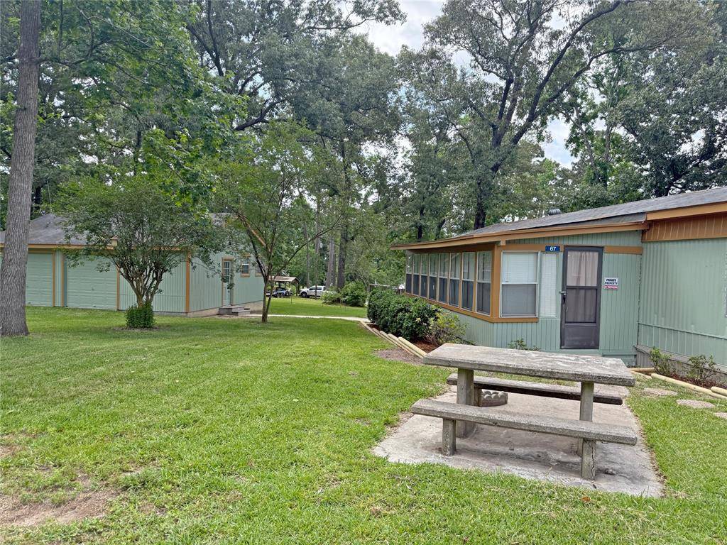 Point Blank, TX 77364,67 Pine PL