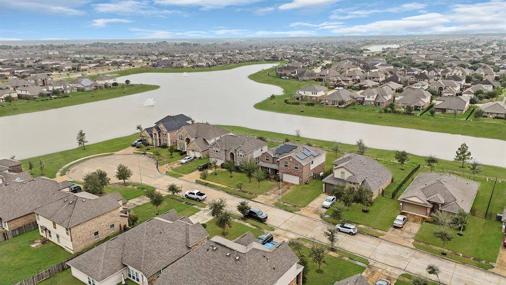 Iowa Colony, TX 77583,9915 Bezeled Circle LN