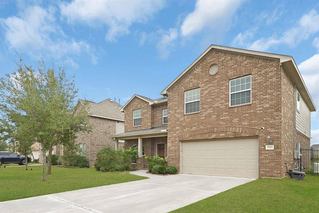 Iowa Colony, TX 77583,9915 Bezeled Circle LN