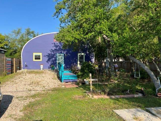 Dickinson, TX 77539,436 5th ST