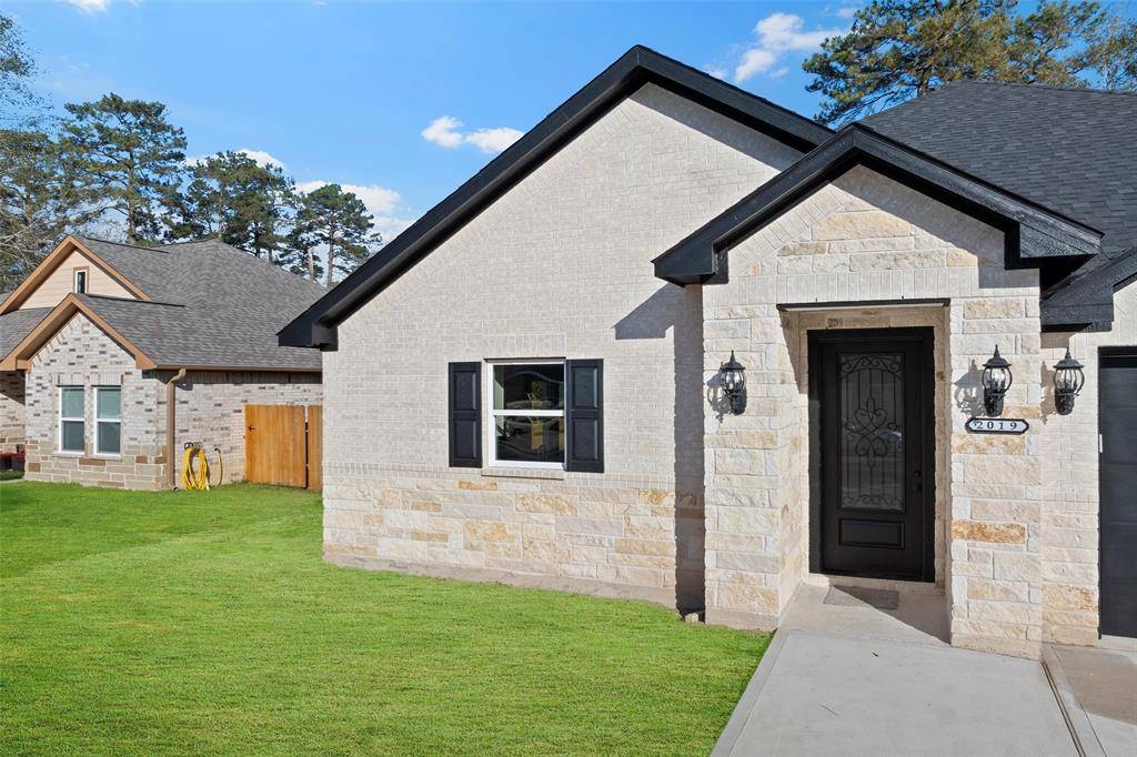 New Caney, TX 77357,2019 Surry Oaks DR